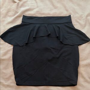 Elegant Black Ruffle Skirt / Peplum Skirt XS
